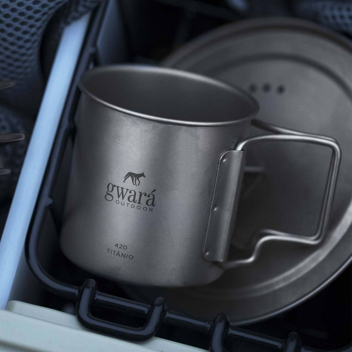 Caneca de Trekking Camping e Trilha feita 100% em Titânio Gwará Outdoor no Camping